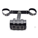 Arm Binder Harnas Met Boeien Arm Binder Harnas Met Boeien